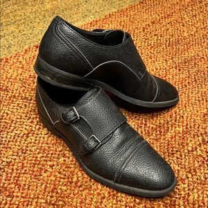 Elegant Black Leather Women's Loafers
